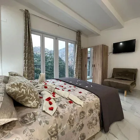 L'oasi Del Raganello 住宿加早餐酒店 奇维塔