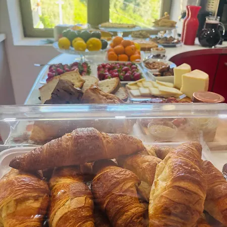 L'oasi Del Raganello 住宿加早餐酒店 4*