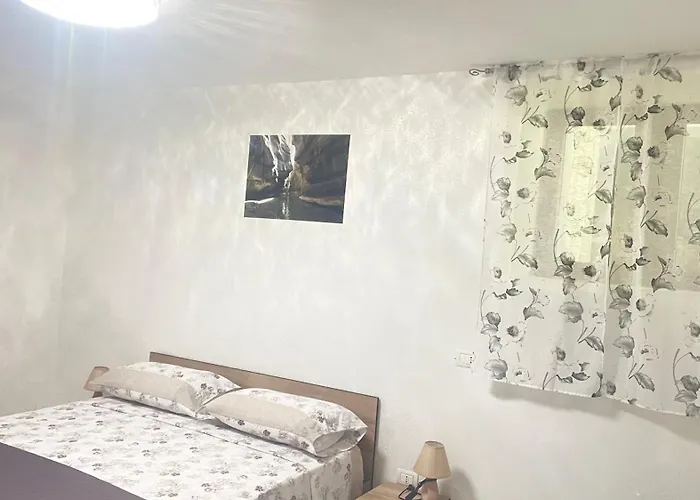 לינה וארוחת בוקר L'oasi Del Raganello *